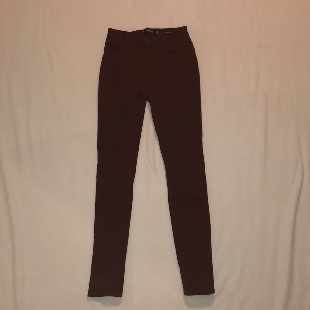 HOLLISTER MAROON HIGH RISE SUPER SKINNY JEANS